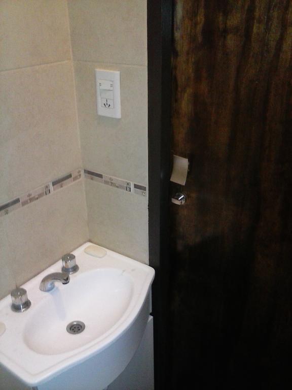 Hostel Mendoza Inn Екстер'єр фото